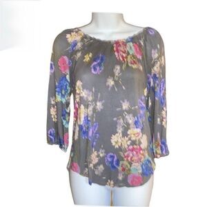 Lauren Conrad Size XS floral 3/4 length top